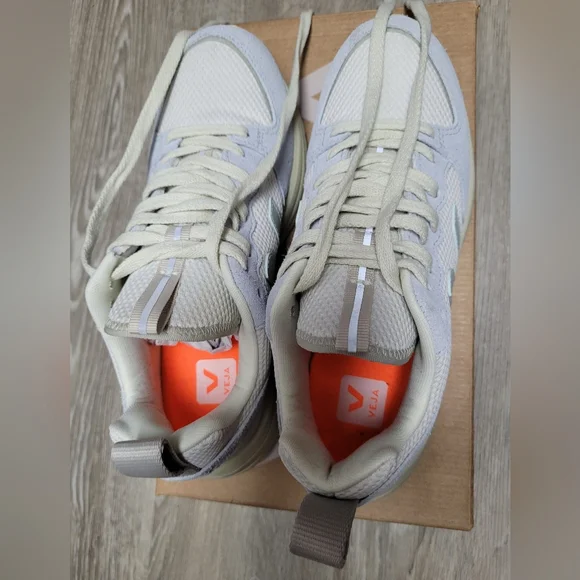 AuthenticVejaBrandShoes - Picture 12 of 14